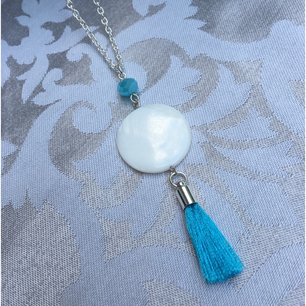 Shell and Tassel Necklace